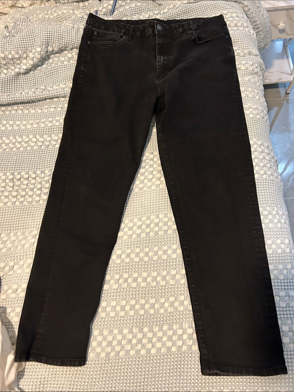 Express Men’s Slim Jeans in Black